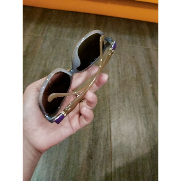 SALE KÍNH MÁT SI TUYỂN M.E& C.I.T.Y