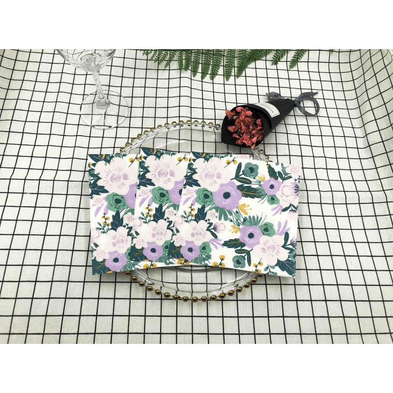Set 20 Khăn Ăn In Họa Tiết Hoa Nhiều Màu Sắc Dùng Cho Tiệc Cưới