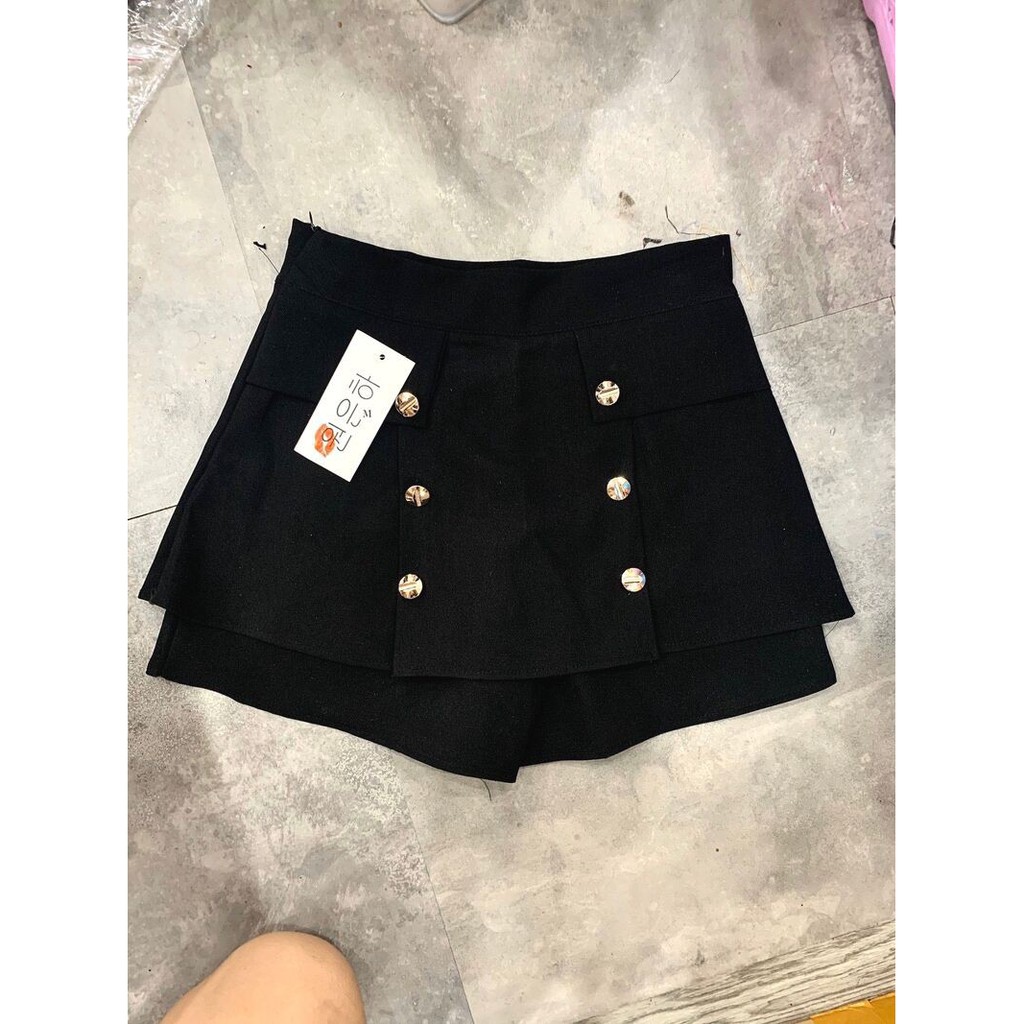 Chân váy khuy 2 tầng