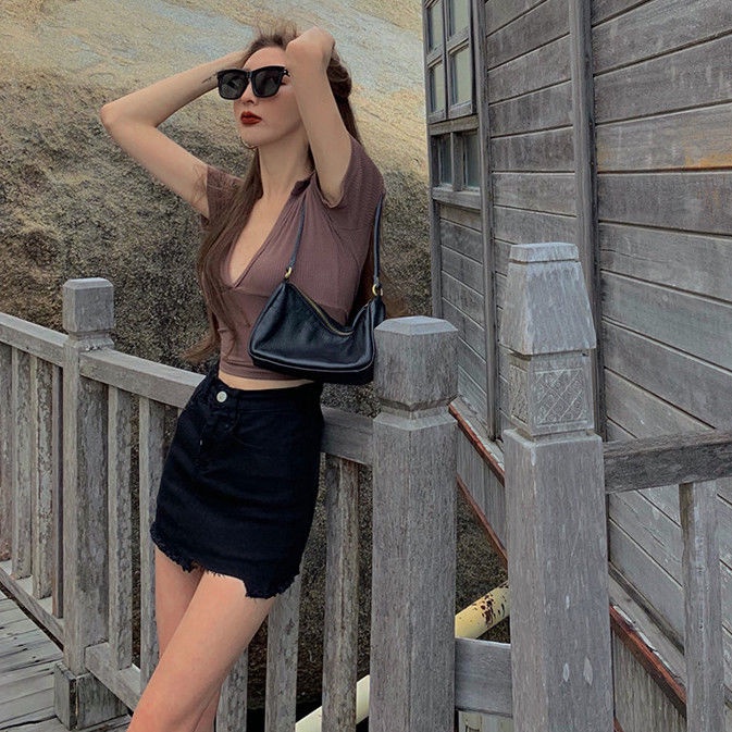 Áo Croptop Tay Ngắn Cổ Chữ V Quyến Rũ Thời Trang Hè Cho Nữ Size S-3Xl | BigBuy360 - bigbuy360.vn