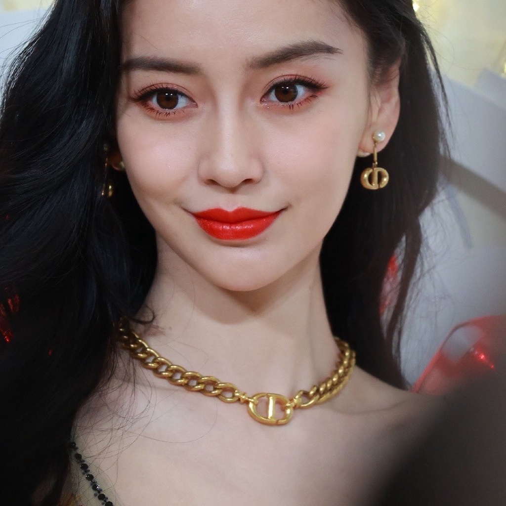 Khuyên Tai Tròn Khắc Chữ Dior Bằng Thép Titanium Thời Trang Cho Nữ