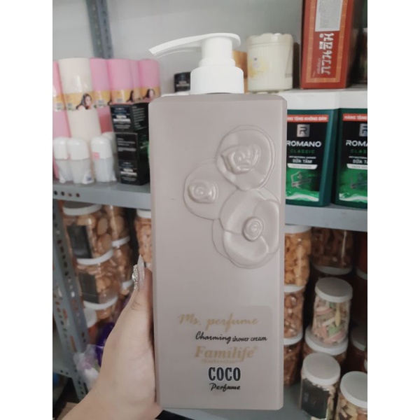 SỮA TẮM HƯƠNG NƯỚC HOA COCO 800ML