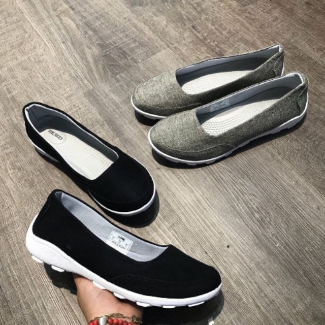 Giày Slip on nữ