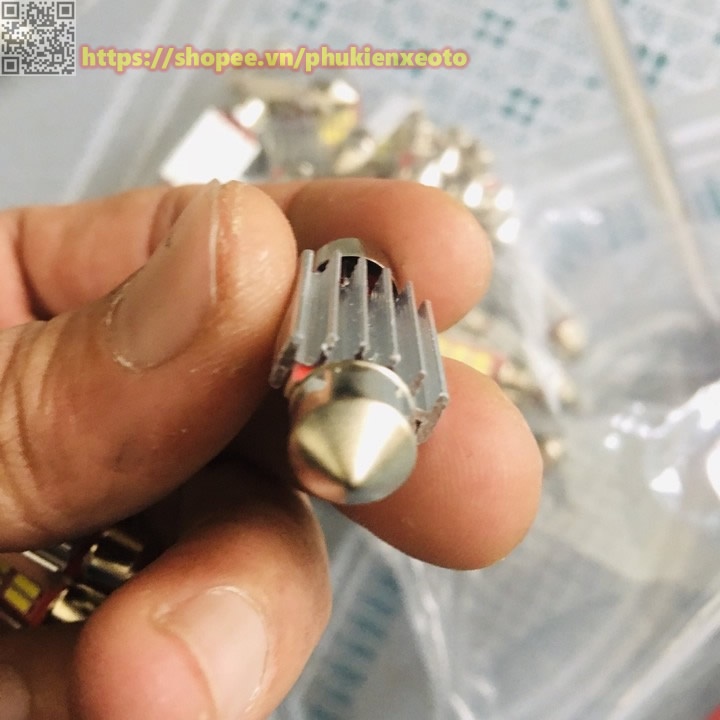 Đèn LED Trần Xe Ô Tô 12 Bóng Led 12V Siêu Sáng