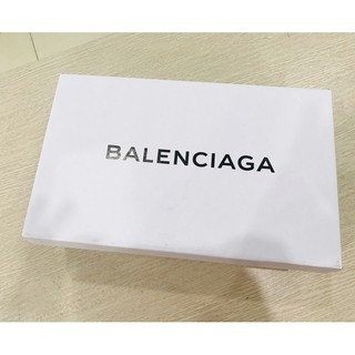 Hộp đựng giày BALENCIAGA