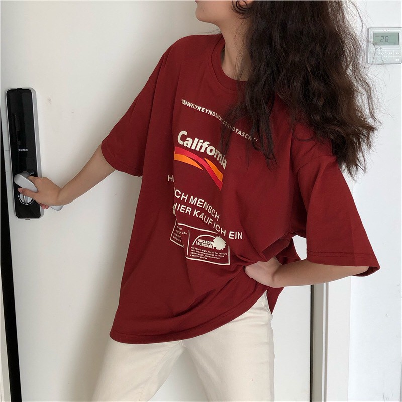 Áo thun nữ tay lỡ SAM CLO freesize phông form rộng dáng Unisex, mặc cặp, nhóm, lớp in chữ CALIFORNIA đỏ đô