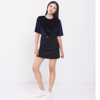 Váy jeans đen ngắn
