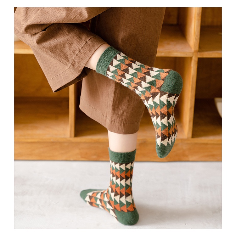 Đôi vớ WAFNHA WAFNHA D203 len dày giữ ấm mùa đông màu xanh lá