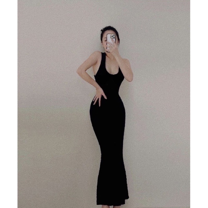 Sẵn Đầm body xốp sát nách hở lưng  màu trắng đen nâu