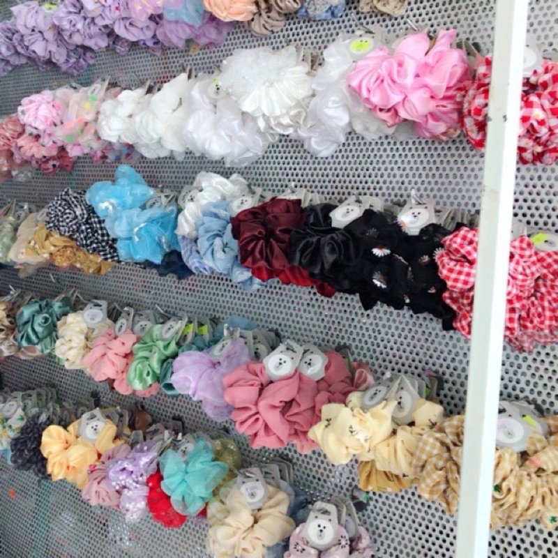 Dây buộc tóc scrunchies nữ ngẫu nhiên, Dây cột tóc vải xinh xắn ShynCloset