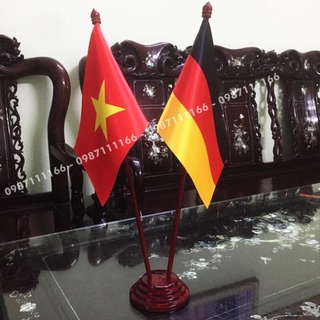 Cờ để bàn đế gỗ việt nam - đức
