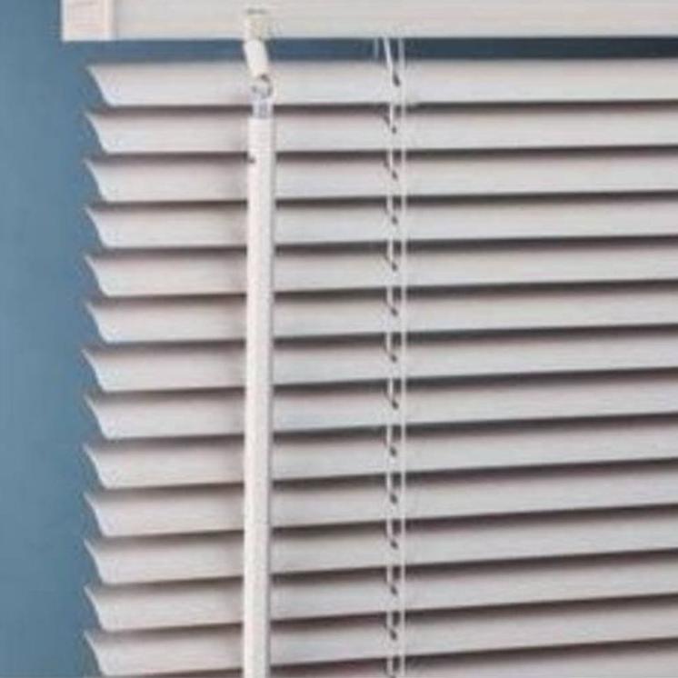 `➞ Rèm cửa cuộn kích thước 60 X 180 CM KRIS VENETIAN BLIND 60 X 180CM ★★