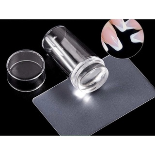 Con dấu silicon in móng tay trong suốt