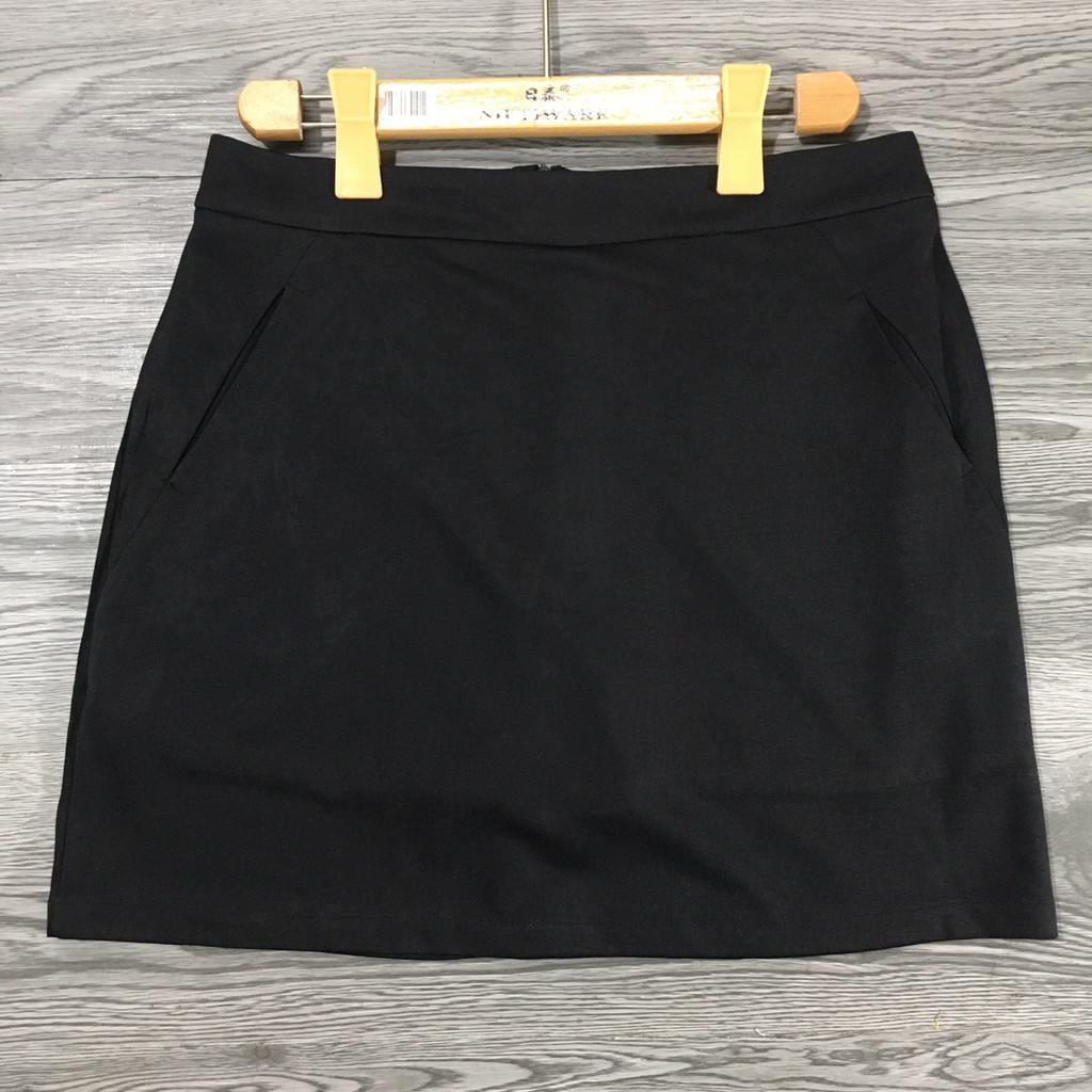 Chân váy ngắn chữ A công sở lưng cao thiết kế phong cách trẻ trung H&N Clothing CV1 | BigBuy360 - bigbuy360.vn