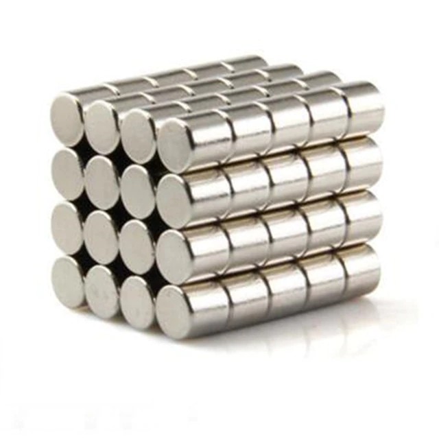 Nam châm trắng 5x5mm, loại nam châm viên trắng đất hiếm lực hút mạnh