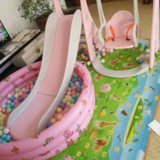 Combo cầu trượt xích đu + bể bóng