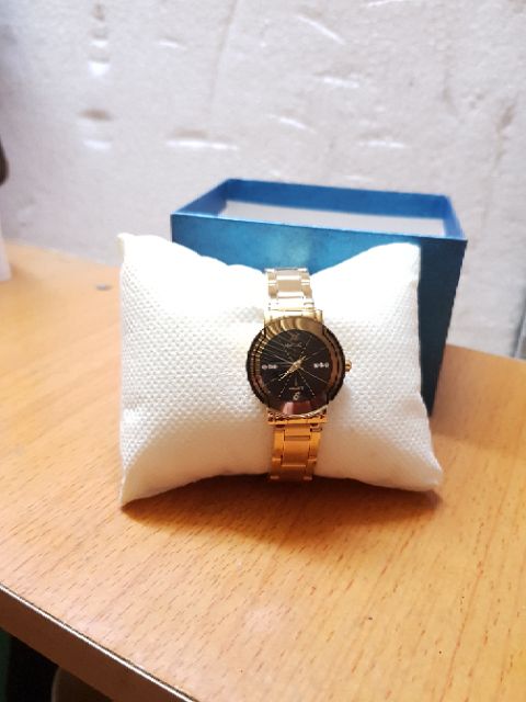 Đồng hồ Nữ HALEI dây vàng mặt đen sang trọng và cao cấp | BigBuy360 - bigbuy360.vn