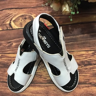 Sandal bé trai size 33-34-35