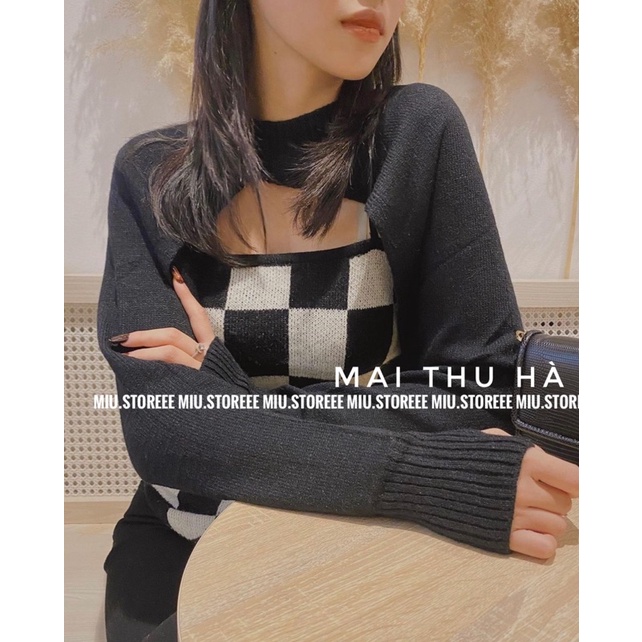 SET ÁO HAI DÂY KẺ CARO KÈM ÁO LEN CHOÀNG | BigBuy360 - bigbuy360.vn