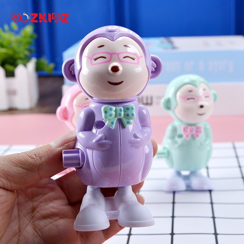 Đồ chơi con khỉ chạy cót ngộ nghĩnh cho trẻ từ 6 tháng tuổi trở lên – Dozkidz