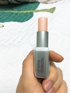 Combo cho Mai Tẩy da chết cho môi Kiko