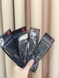 [M.A.C] MAC Son Thỏi Lì MAC Matte Lipstick Màu Ruby Woo, Chili - 3g