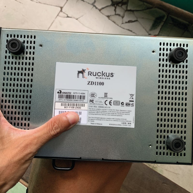 Bộ Điều Khiển Wifi Ruckus ZoneDirector 1100 Controller ZD1100 901-1106