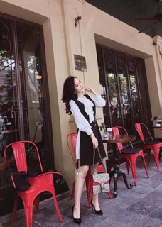 Váy yếm/ set áo sm +yếm