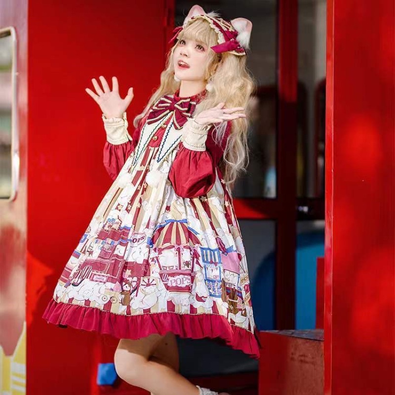 Đầm xoè hoạ tiết phong cách lolita