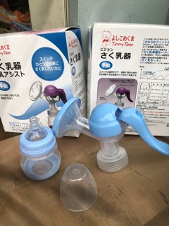 Máy hút sữa bằng tay