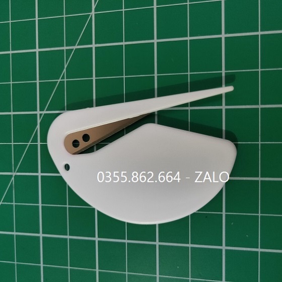 Dao cắt bạt decal trên máy in