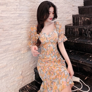 Đầm Tay Loe Lưng Cao Cổ Chữ V Hoạ Tiết Hoa Phong Cách Retro Váy
