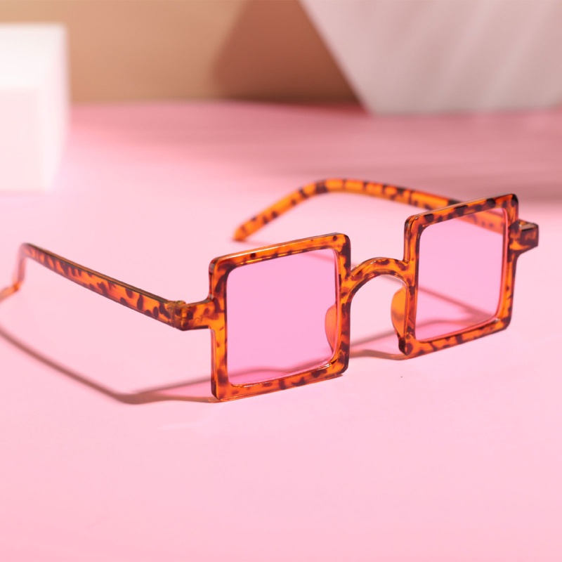 Kính Mát Gọng Vuông Bản To Chống Tia UV Thời Trang Cho Bé 2-10 Tuổi