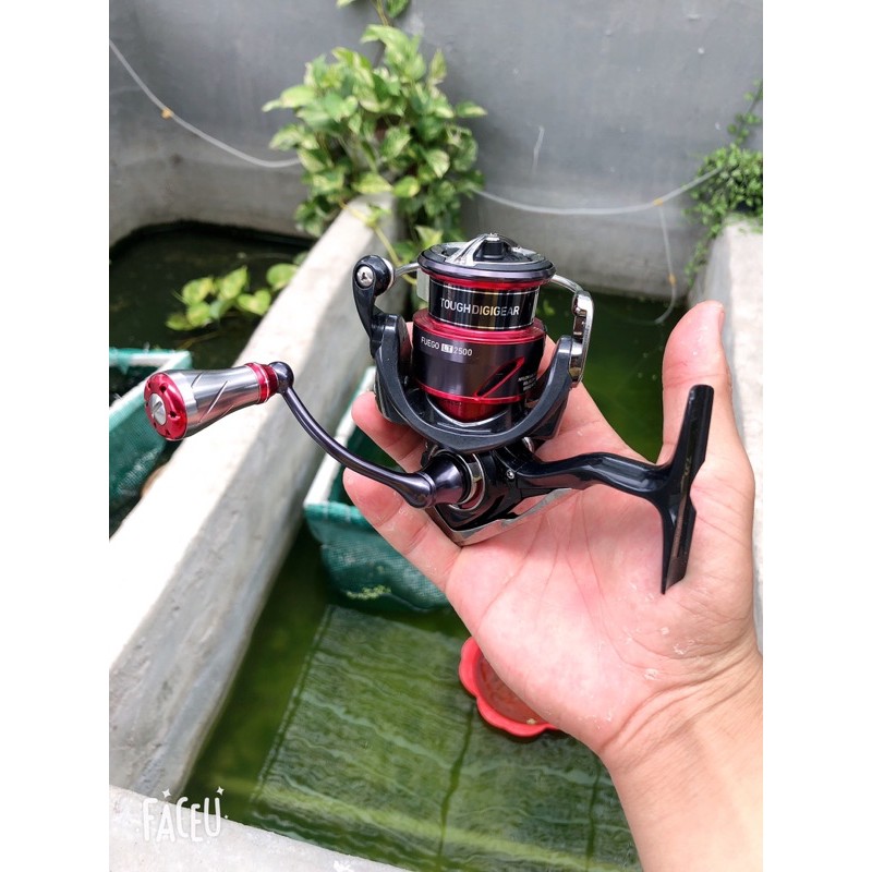 Núm tay quay GOMEXUS