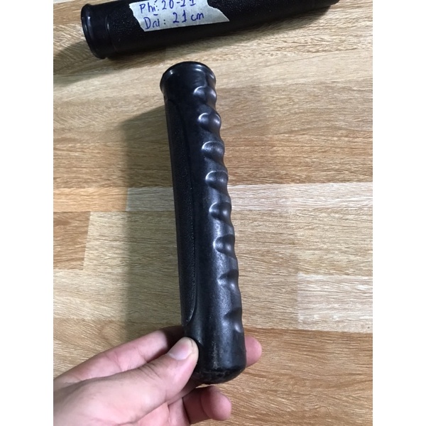 Ống cao su bọc tay năm phi 20-21. dài 21cm