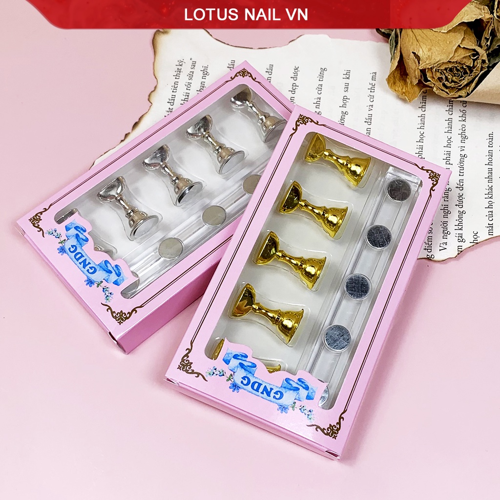 Đế gắn móng giả, đế nam châm gắn móng mẫu bộ 5 cái