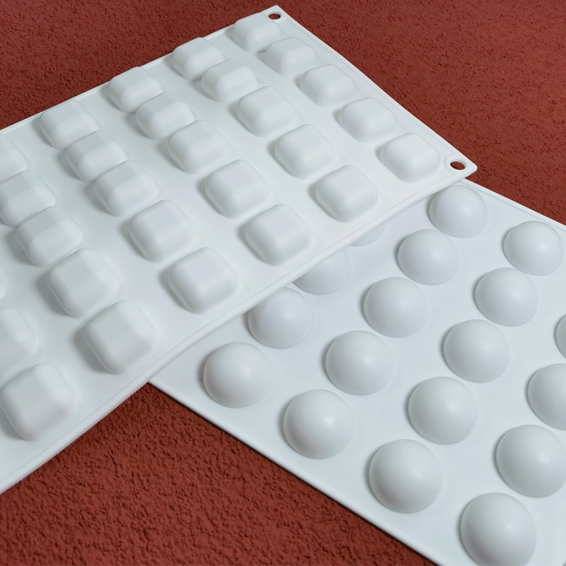 Khuôn silicone 15 / 35 Lỗ Hình Trái Tim / Tròn / Vuông Tự Làm Bánh Trung Thu / Thạch Rau Câu
