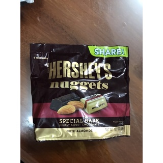 Kẹo socola kisses và hershey