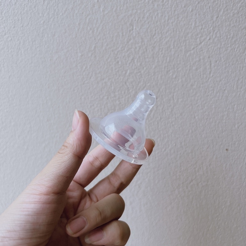 Núm ti cổ rộng A01