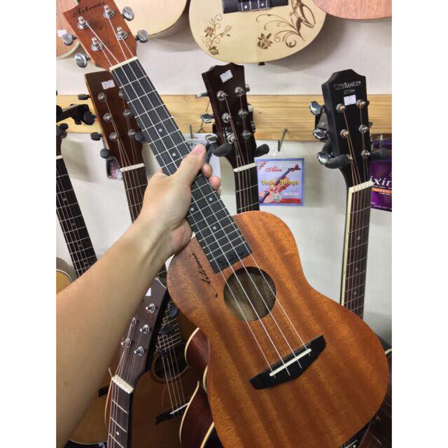 CONCERT KHẮC CHỮ