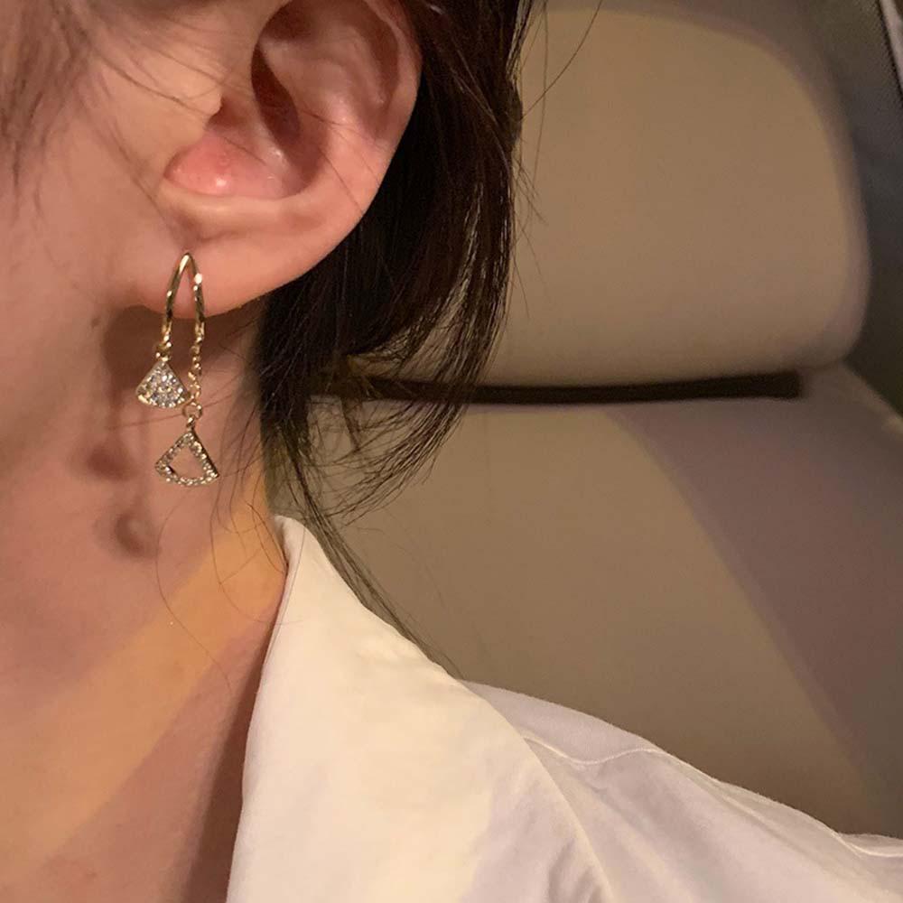 Bông Tai Dáng Dài Bằng Hợp Kim Phong Cách Hàn Quốc Đơn Giản Cho Nữ