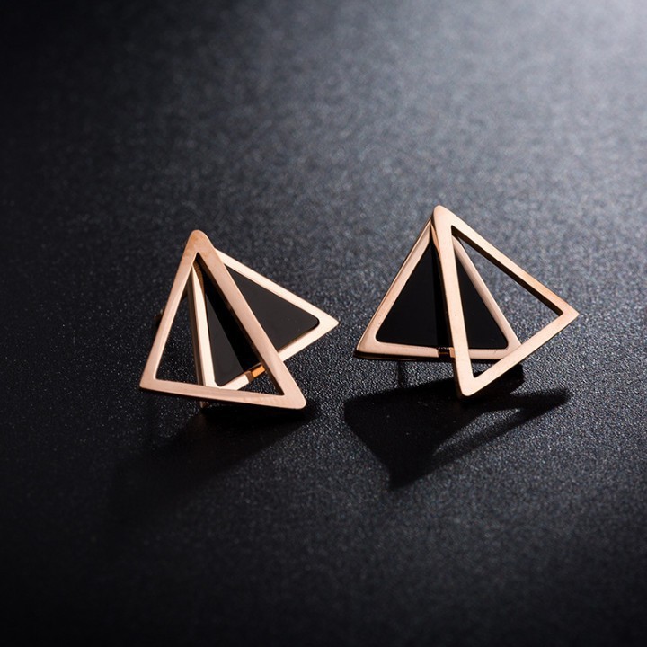 Bông Tai Titan Không Đen TT 1405