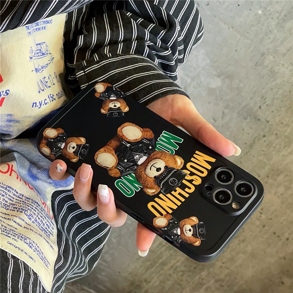 Ốp Điện Thoại Nhựa Cứng In Hình Gấu moschino Cho iphone15 14 13 12 mini 11 pro max 6 / 6s 7 / 8plus se2 x / xs xr xsmax #HG4888