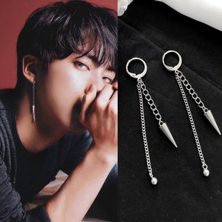 Khuyên tai dài hình chóp giống BTS Jin