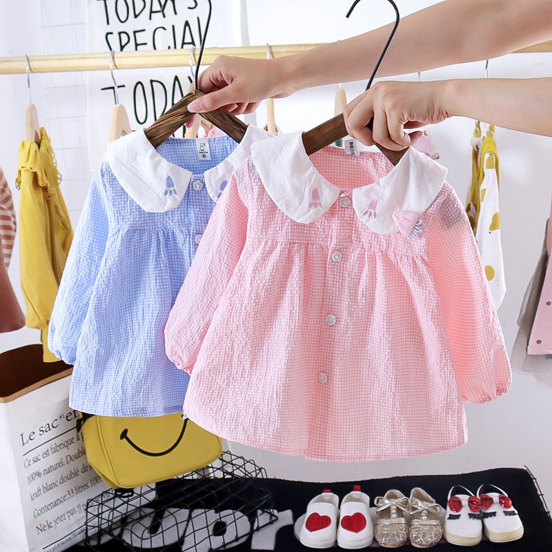 Set áo khoác tay dài và chân váy caro dễ thương cho bé gái