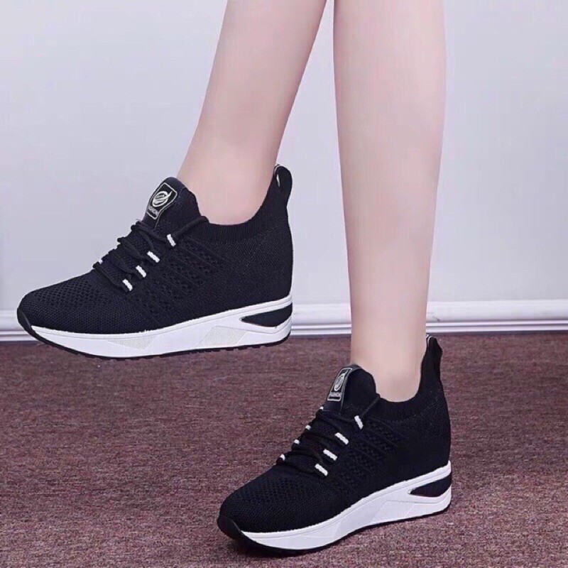 Giày thể thao độn đế 6cm có dây hot hit