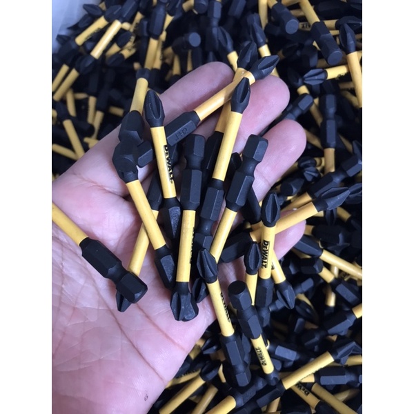 MŨI VÍT DEWALT  DÀI 6cm giá 1  cây