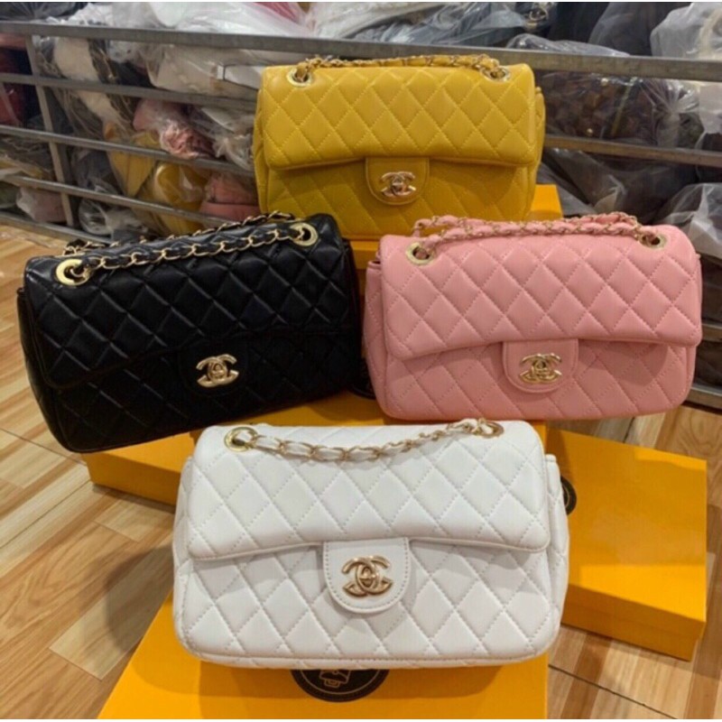 Túi xách nữ classic size 26 thêu ô lót đỏ nhiều ngăn