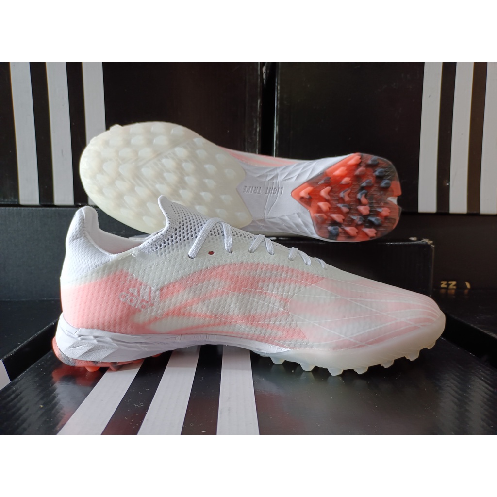 Giày đá bóng sân cỏ nhân tạo Adidas Xspeedlow.1 TF