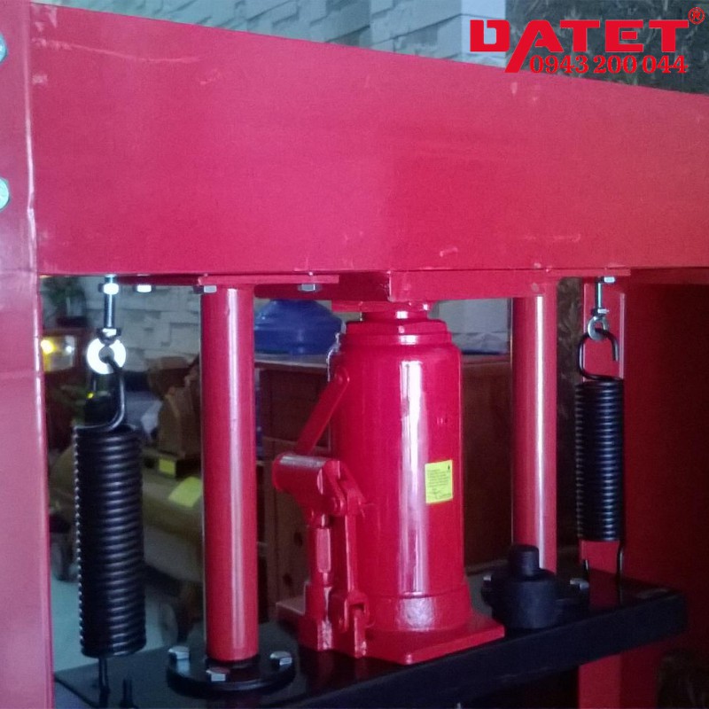 Máy ép thủy lực 20 tấn Torin Y20003